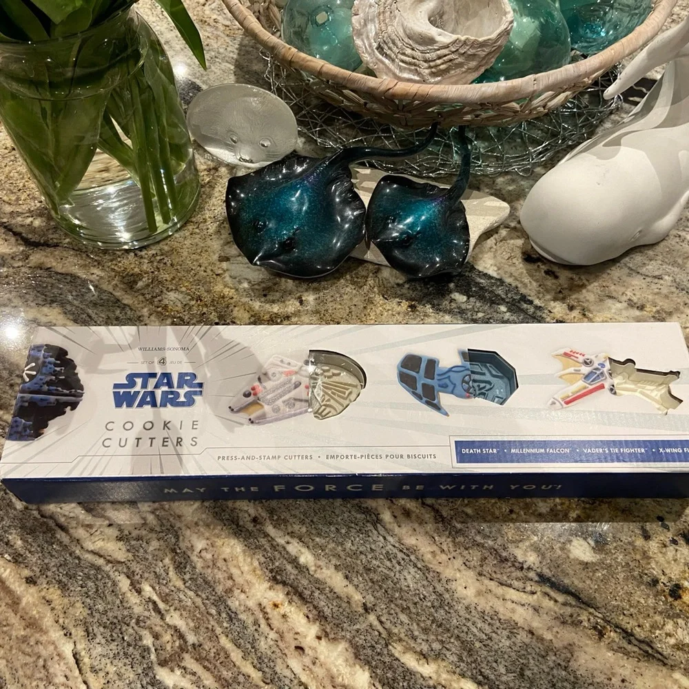 Williams Sonoma Star Wars Cookie Cutters